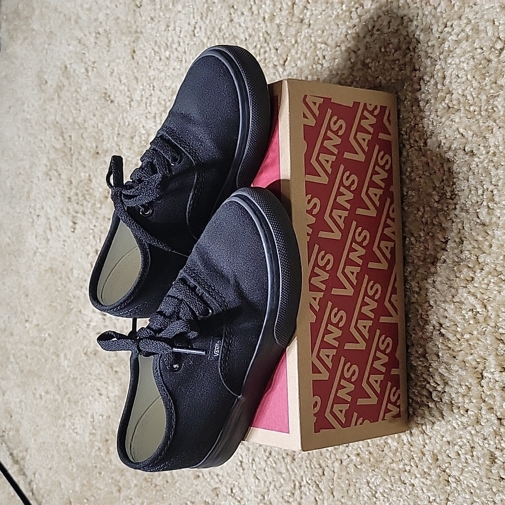 Vans black authentic shoes